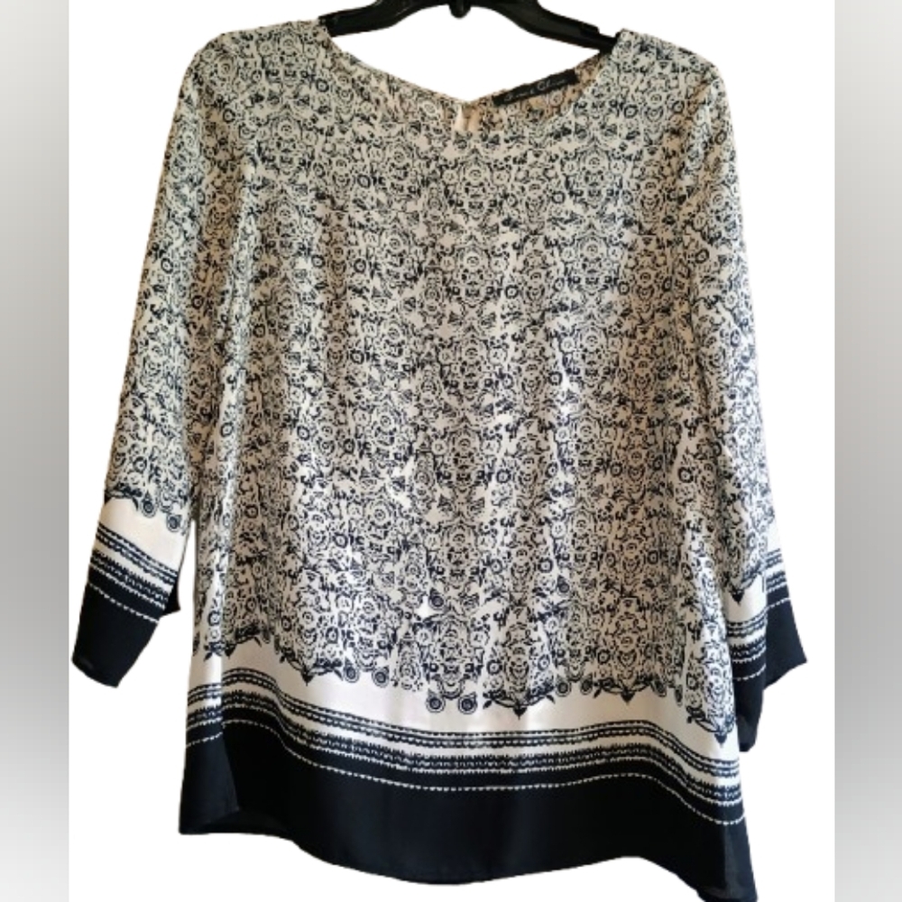 Rose & Olive Women's Blouse - Size Small - Elegant Black & Off‎ White Print